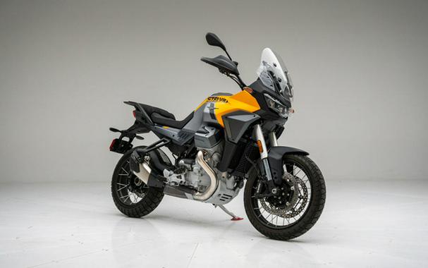 2024 Moto Guzzi Stelvio