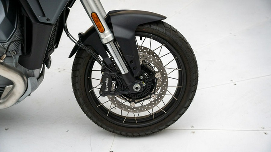 2024 Moto Guzzi Stelvio