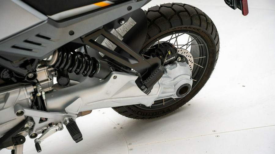 2024 Moto Guzzi Stelvio