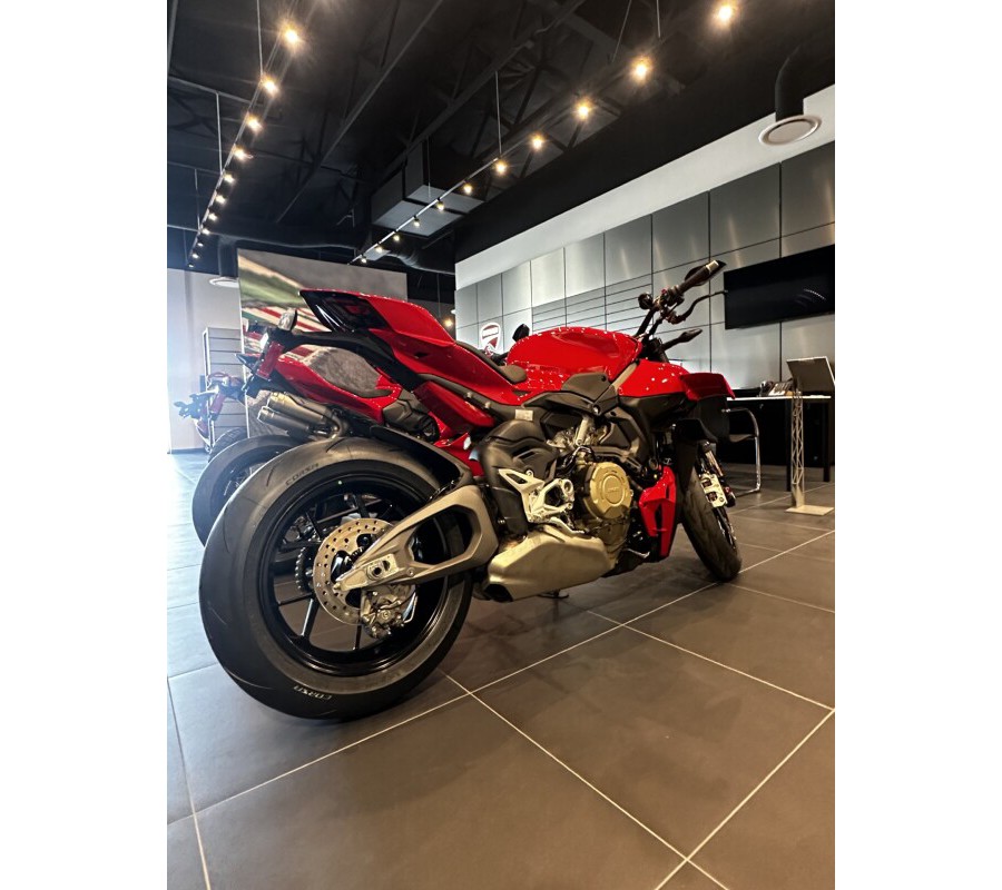 2025 Ducati Streetfighter V4