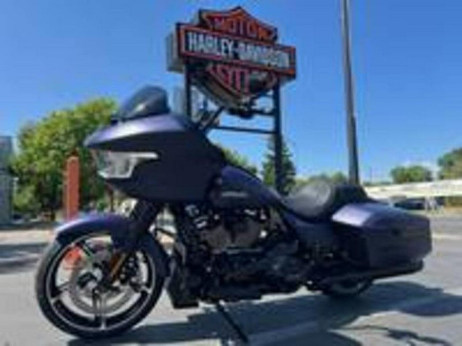 2025 Harley-Davidson® FLTRX - Road Glide®