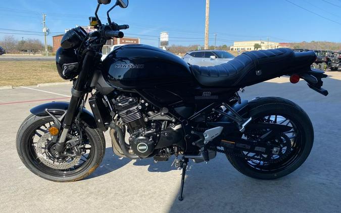 2026 Kawasaki Z900RS ABS