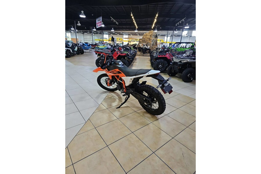 2026 KTM 390 ENDURO R