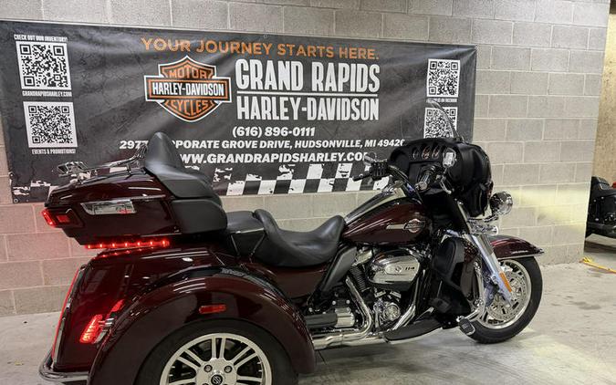 2022 Harley-Davidson® FLHTCUTG - Tri Glide® Ultra