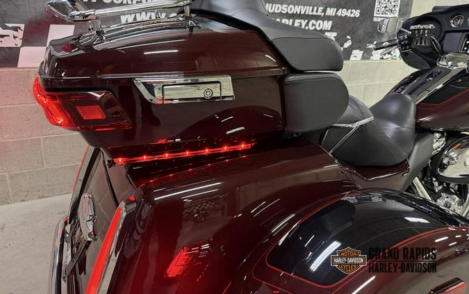 2022 Harley-Davidson® FLHTCUTG - Tri Glide® Ultra