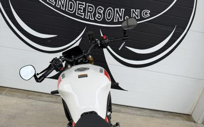 2026 Yamaha XSR900