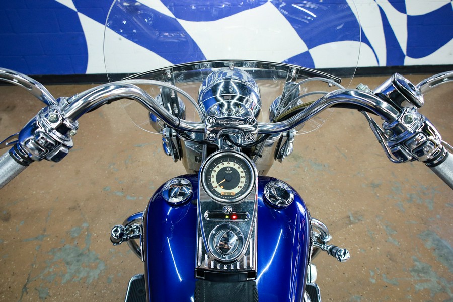 2006 SOFTAIL DELUXE - Harley-Davidson®