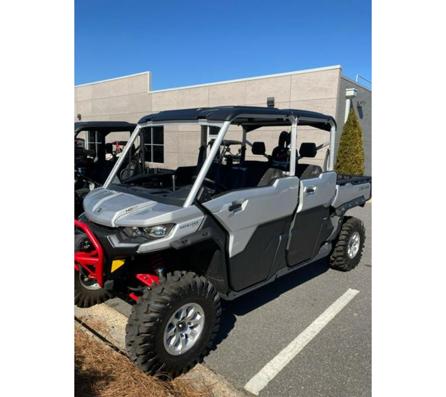 2024 Can-Am® Defender MAX X mr with Half-Doors HD10