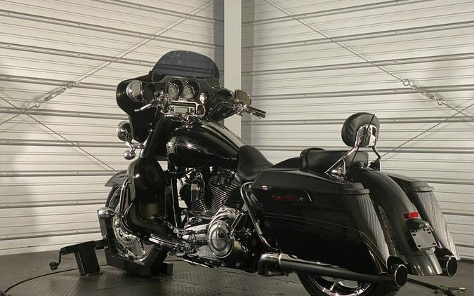 2012 Harley-Davidson® FLHXSE3 - CVO™ Street Glide®