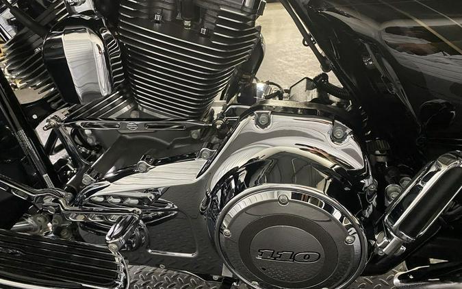 2012 Harley-Davidson® FLHXSE3 - CVO™ Street Glide®