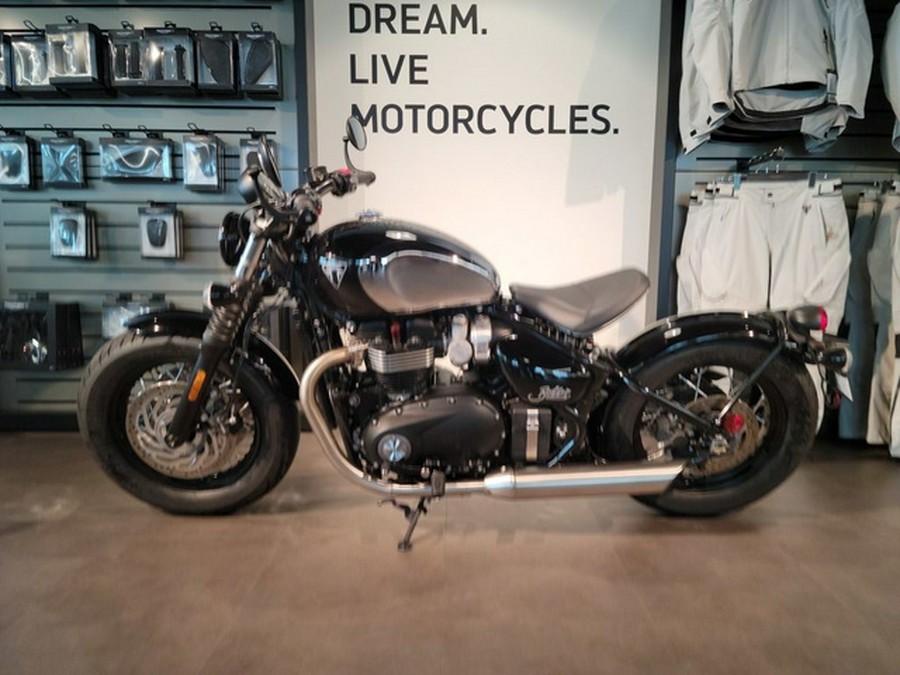 2023 Triumph Bonneville Bobber Chrome Edition Chrome / Jet Blac