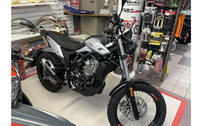 2026 Beta Motorcycles Alp X