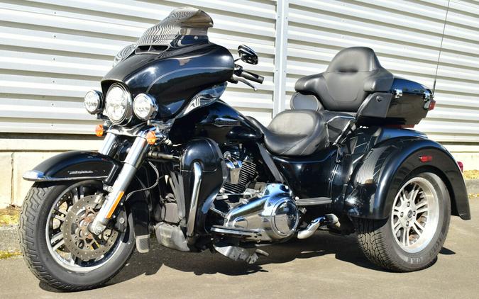 2020 Harley-Davidson Tri Glide Ultra FLHTCUTG
