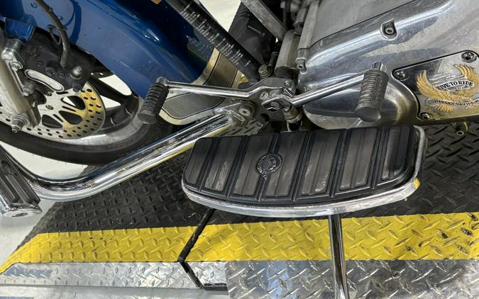 2006 Harley-Davidson® Electra Glide® Standard Blue Sunglo