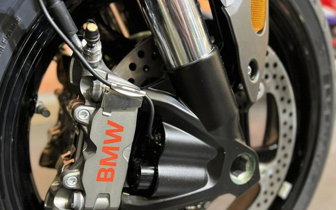 2026 BMW R 1300 R Performance