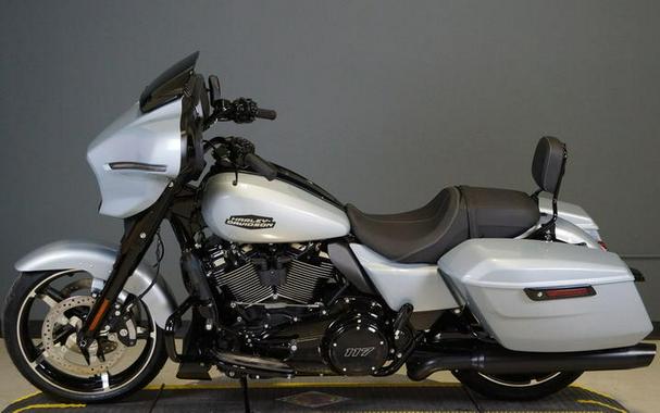 2024 Harley-Davidson® FLHX - Street Glide®