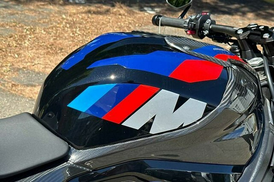 2024 BMW M 1000 R