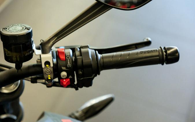 2025 Ducati Monster Dark Stealth