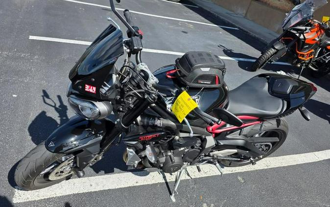 2022 Triumph Street Triple R Low Sapphire Black