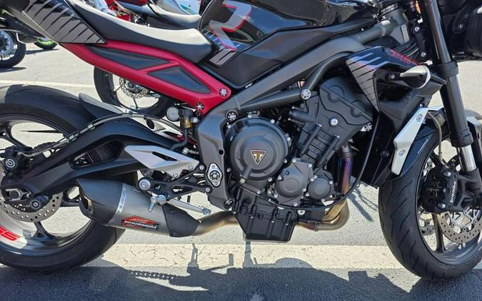 2022 Triumph Street Triple R Low Sapphire Black