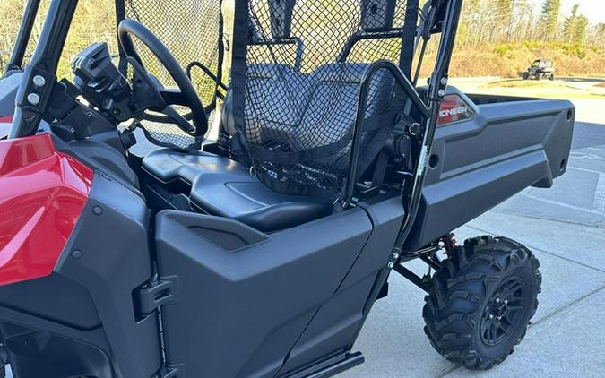 2024 Honda Pioneer 700 Deluxe