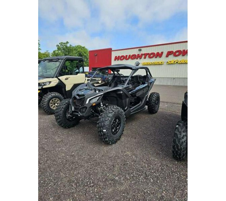 2024 Can-Am® Maverick X3 X ds Turbo RR Triple Black