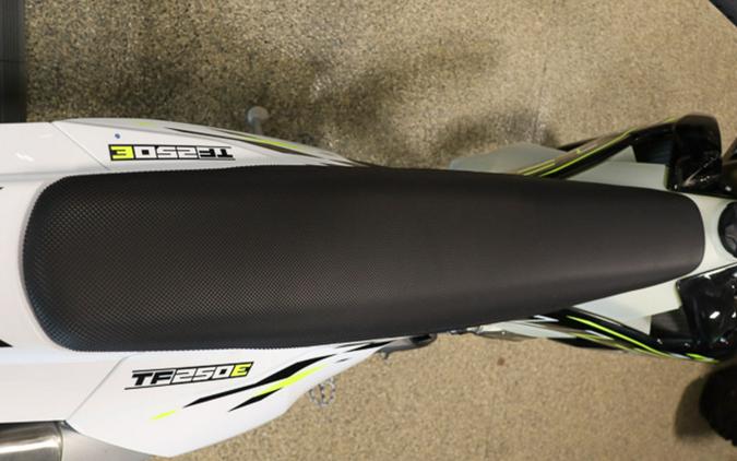 2026 Triumph TF 250-E Jet Black/Pure White