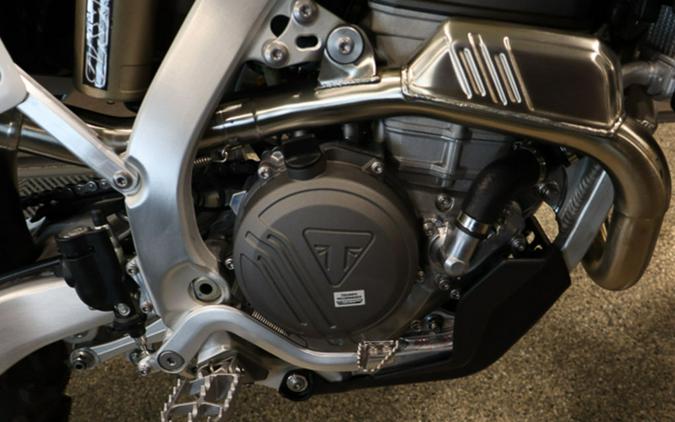 2026 Triumph TF 250-E Jet Black/Pure White