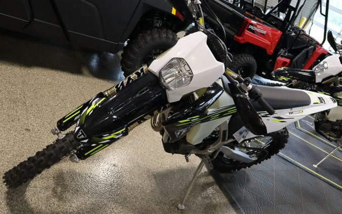 2026 Triumph TF 250-E Jet Black/Pure White