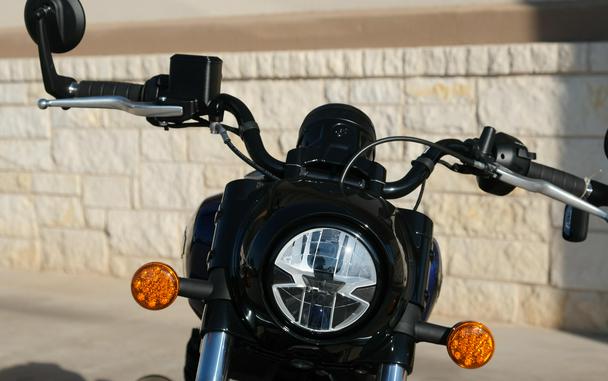 2025 INDIAN MOTORCYCLE SCOUT BOBBER LIMITED WITH TECHNOLOGY PACKAGE