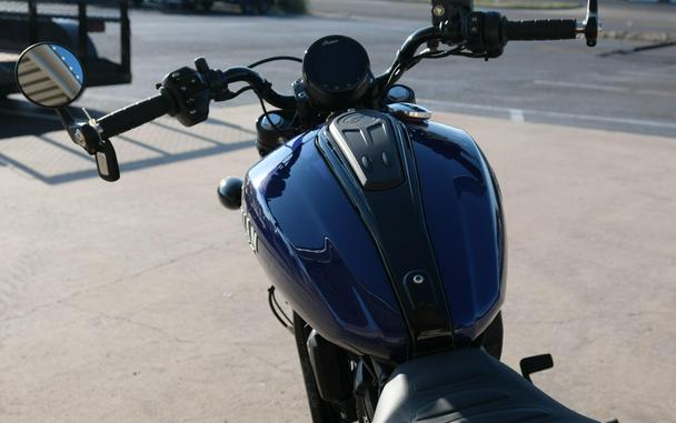 2025 INDIAN MOTORCYCLE SCOUT BOBBER LIMITED WITH TECHNOLOGY PACKAGE