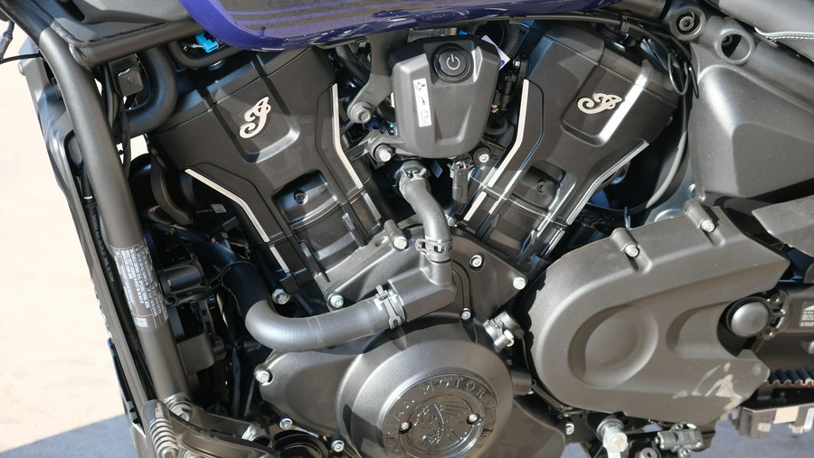 2025 INDIAN MOTORCYCLE SCOUT BOBBER LIMITED WITH TECHNOLOGY PACKAGE