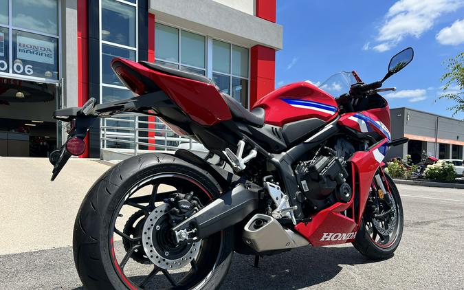 2026 Honda CBR650R E-Clutch