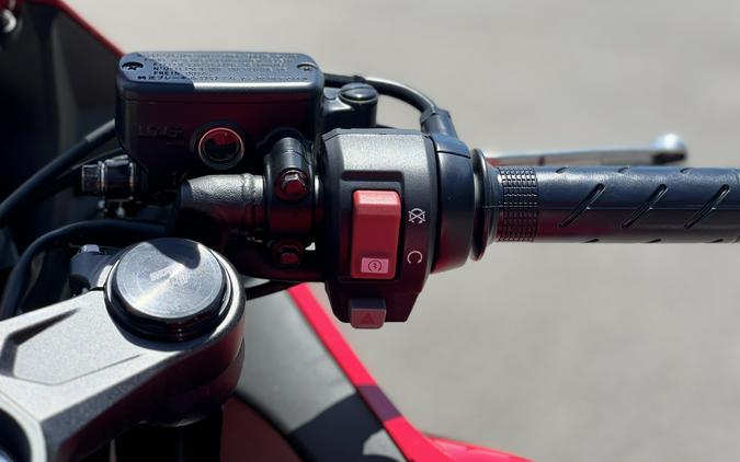 2026 Honda CBR650R E-Clutch