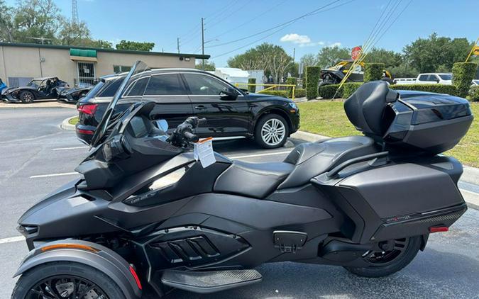 2024 Can-Am Spyder RT Limited Dark Wheels