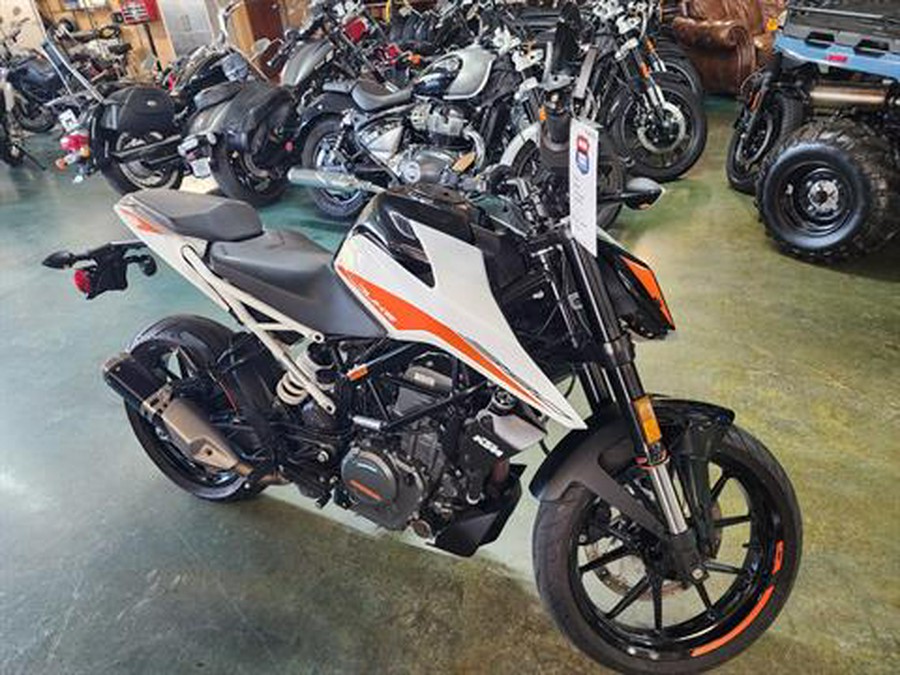 2021 KTM 390 Duke