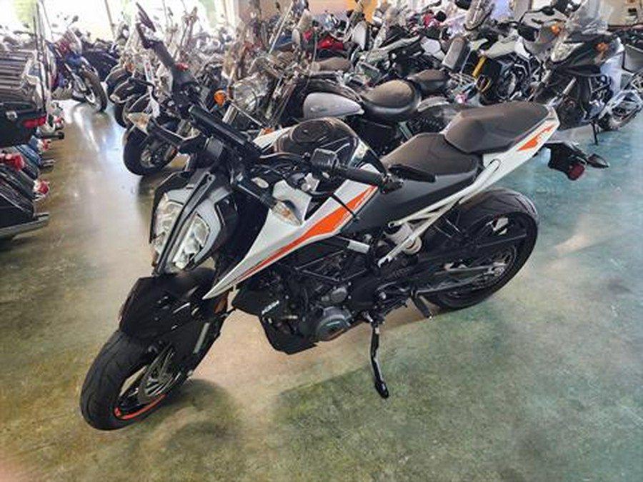 2021 KTM 390 Duke