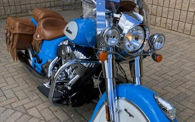 2018 Indian Motorcycle® Chief® Vintage ABS Sky Blue over Pearl White