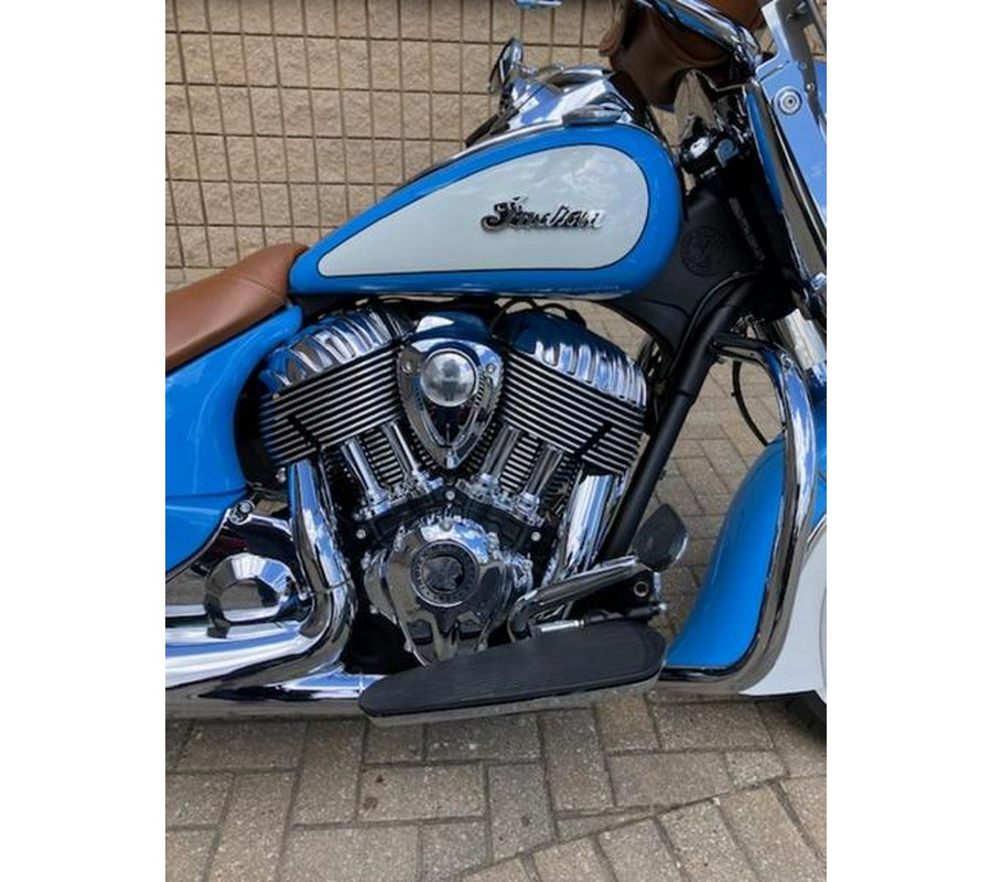 2018 Indian Motorcycle® Chief® Vintage ABS Sky Blue over Pearl White