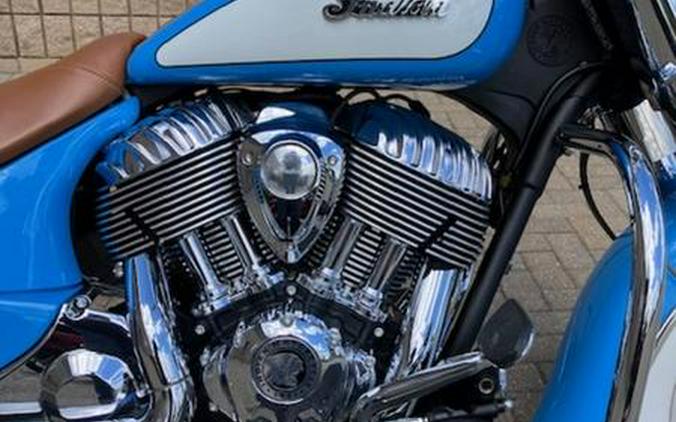 2018 Indian Motorcycle® Chief® Vintage ABS Sky Blue over Pearl White