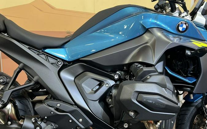 2026 BMW R 1300 R Snapper Rocks Blue