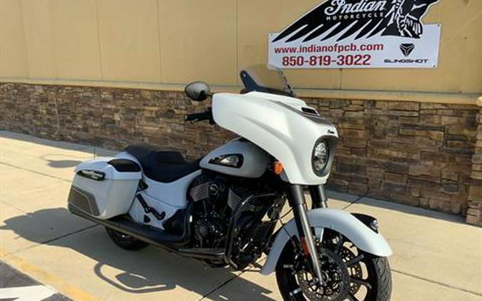 2024 Indian Motorcycle Chieftain® Dark Horse® with PowerBand Audio Package