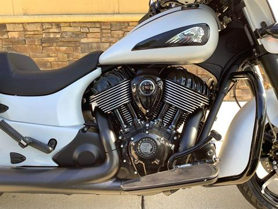 2024 Indian Motorcycle Chieftain® Dark Horse® with PowerBand Audio Package