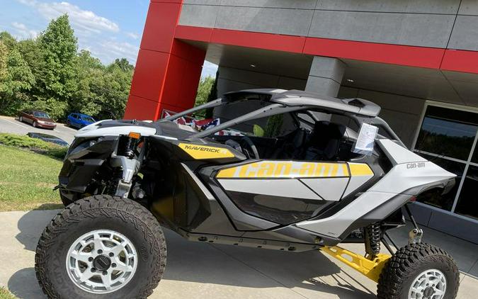 2024 Can-Am® Maverick R 999T DCT