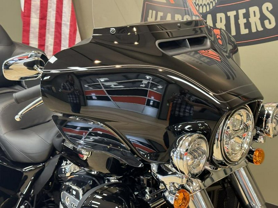 2024 Harley-Davidson® FLHTCUTG - Tri Glide® Ultra