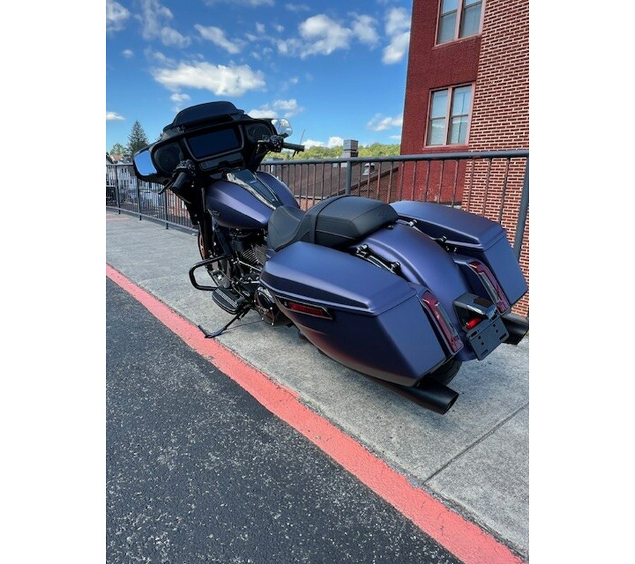 2025 Harley-Davidson® FLHX Street Glide™