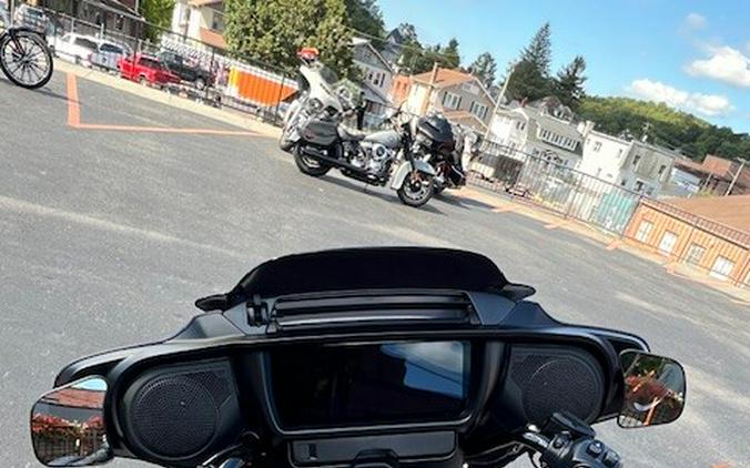 2025 Harley-Davidson® FLHX Street Glide™