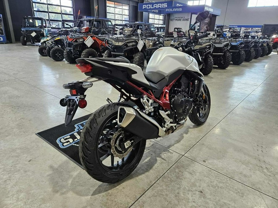 2025 Honda CB750 Hornet