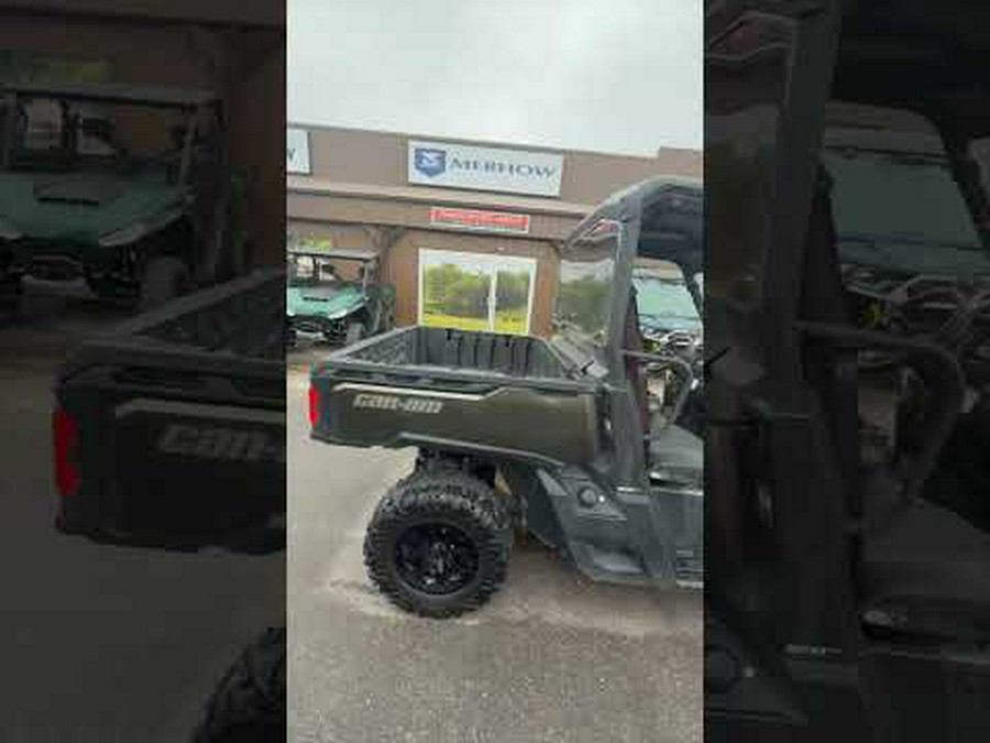 2020 Can-Am Defender XT HD8