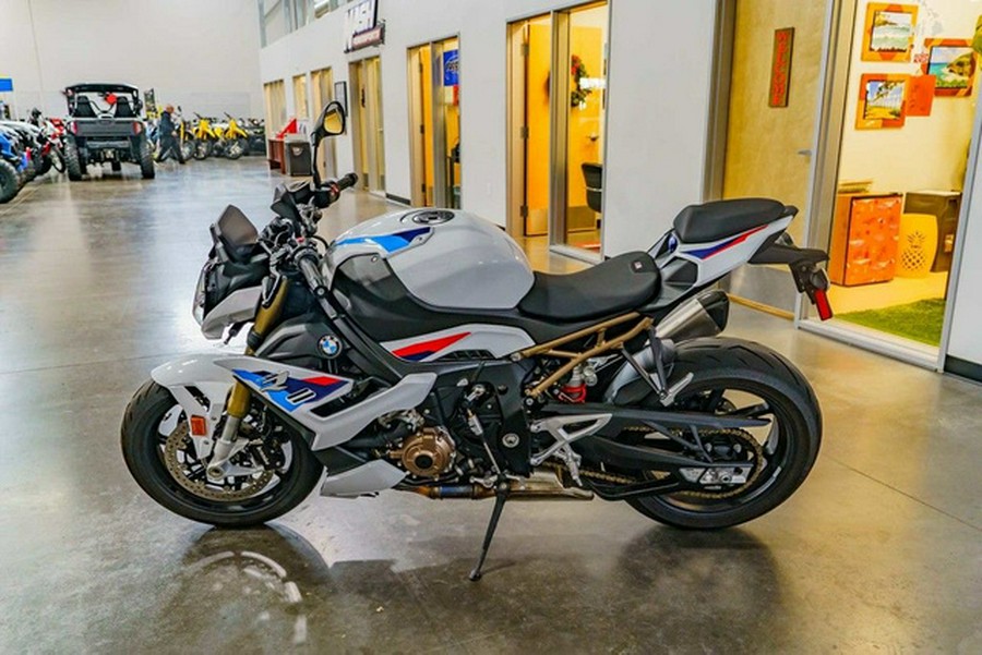 2024 BMW S 1000 R Light White/M Motorsport